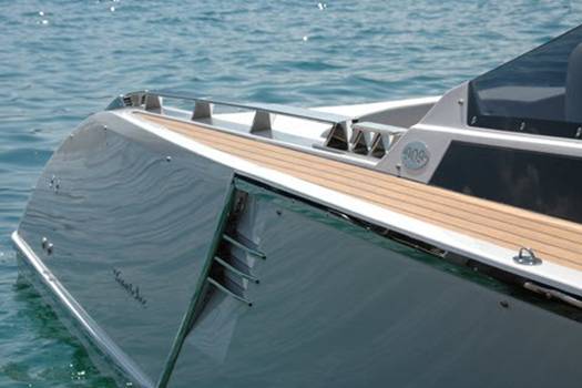 Huur een motorboot of zeilboot aan het Gardameer!