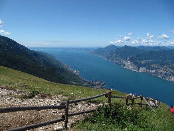 Een betoverend uitzicht vanaf de Monte Baldo